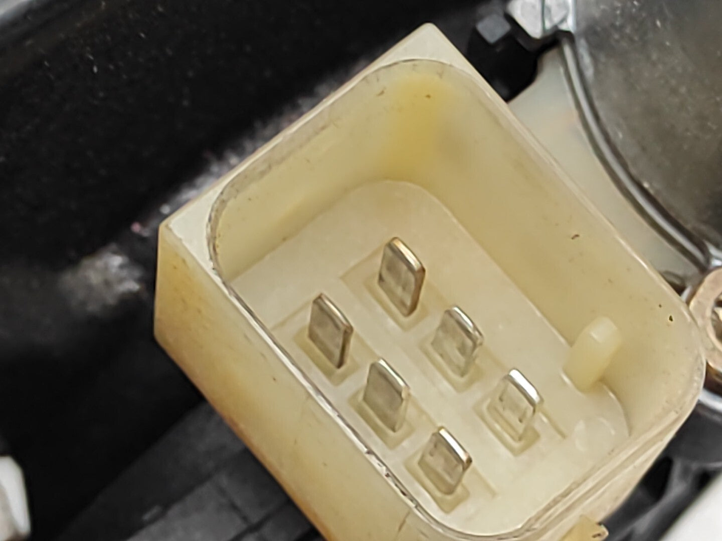 Mercedes Benz C Class C220 W203 2003 Rear Left Window Regulator A2038202942