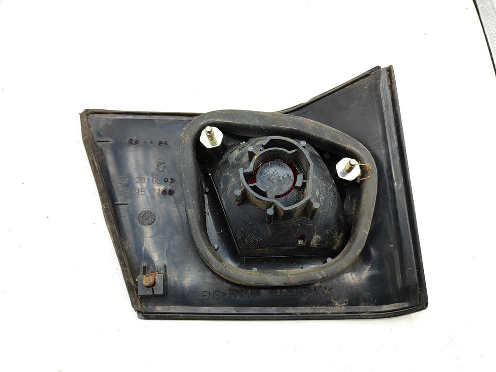 Mitsubishi Carsima 1996 LHD Rear Right Taillight Light MB952168