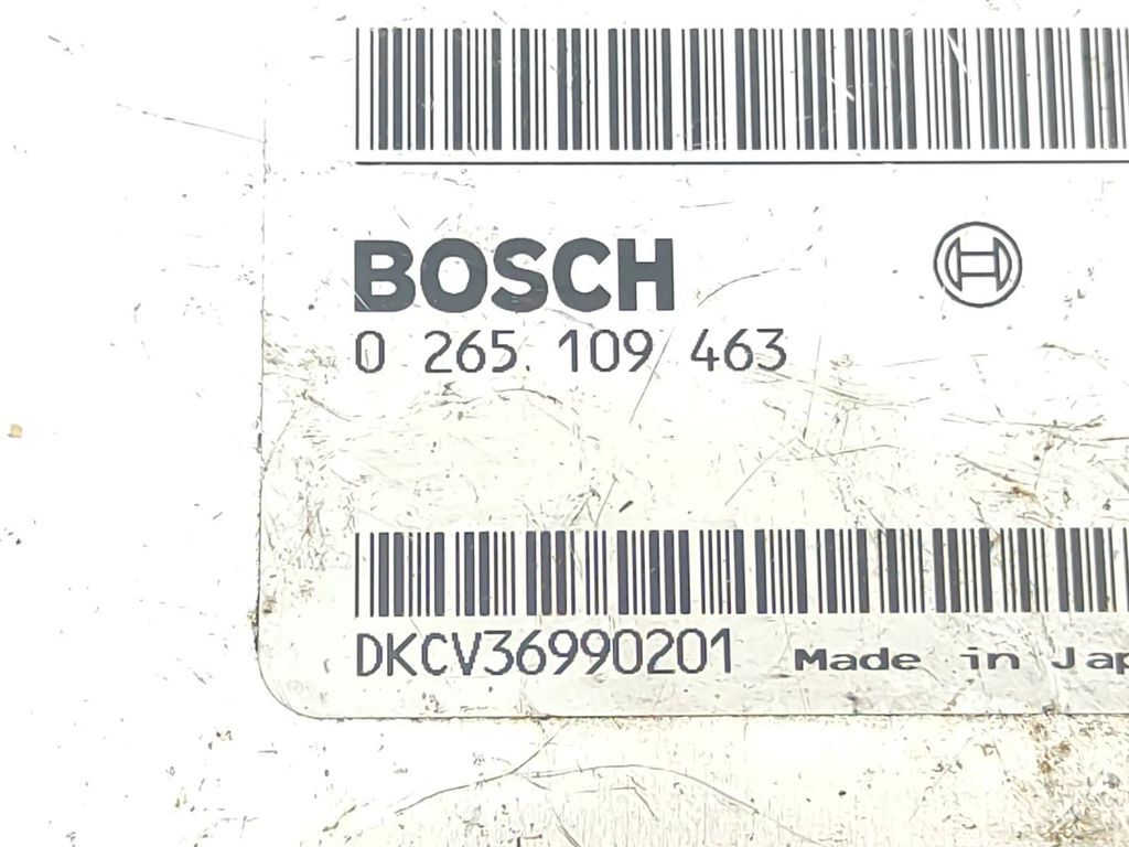 Volkswagen PASSAT B5 1999 ESP control unit MODULE 8D0907389D 