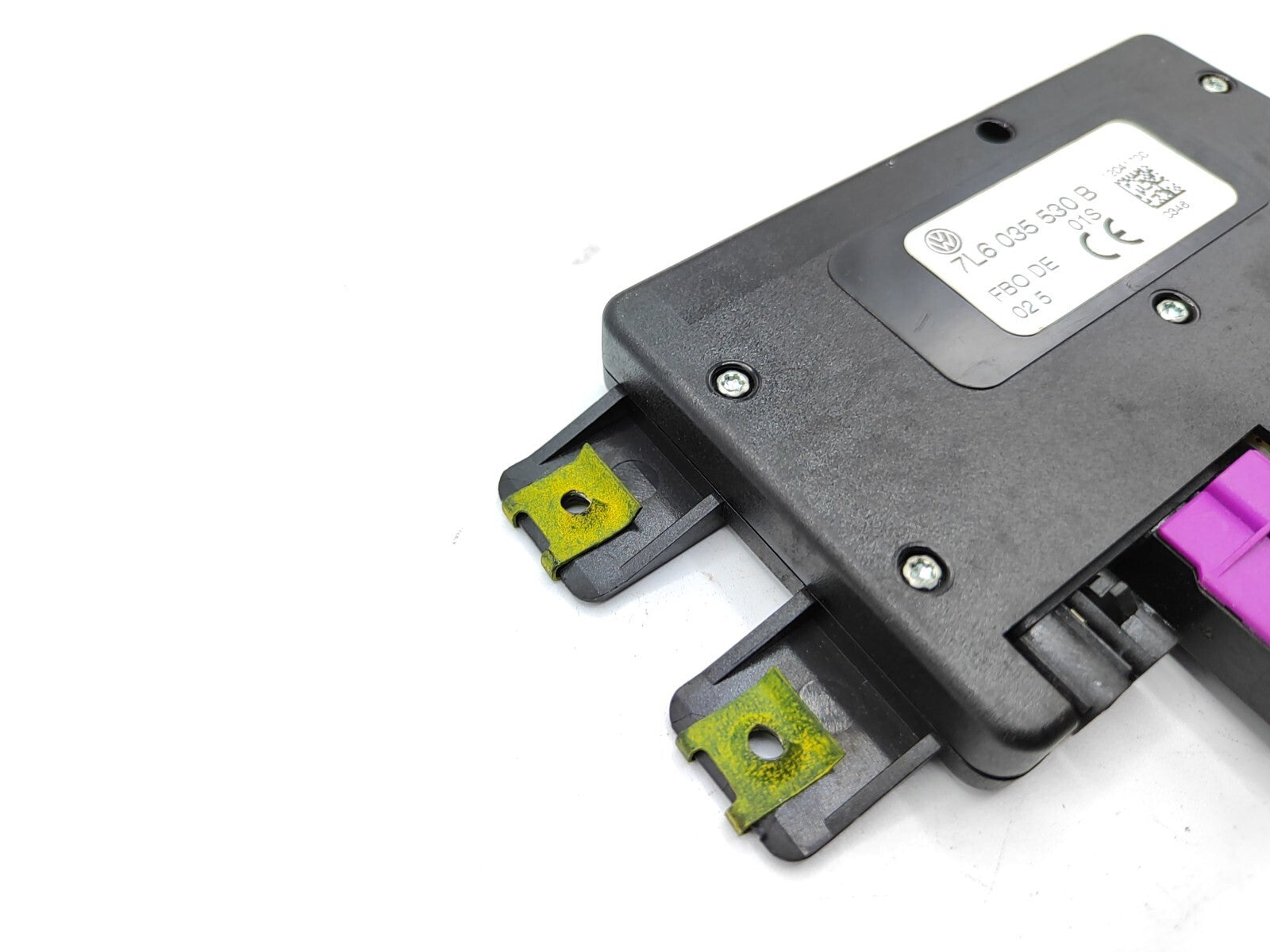 Volkswagen Touareg 2006 Radio Antenna Module Booster 7L6035530B