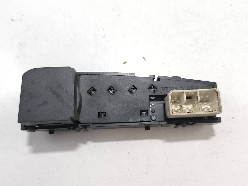 Alfa Romeo 166 2003 Hazard light switch 12375098 