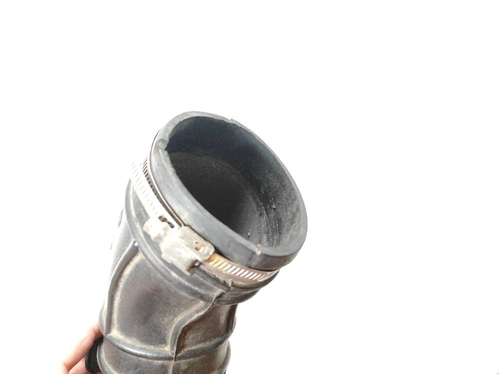 Alfa Romeo 145 146 TS 1995 Petrol Engine air intake hose pipe 60608083 