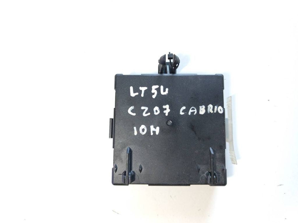 Mercedes-Benz E C207 W207 2012 door control unit module A2079002500 