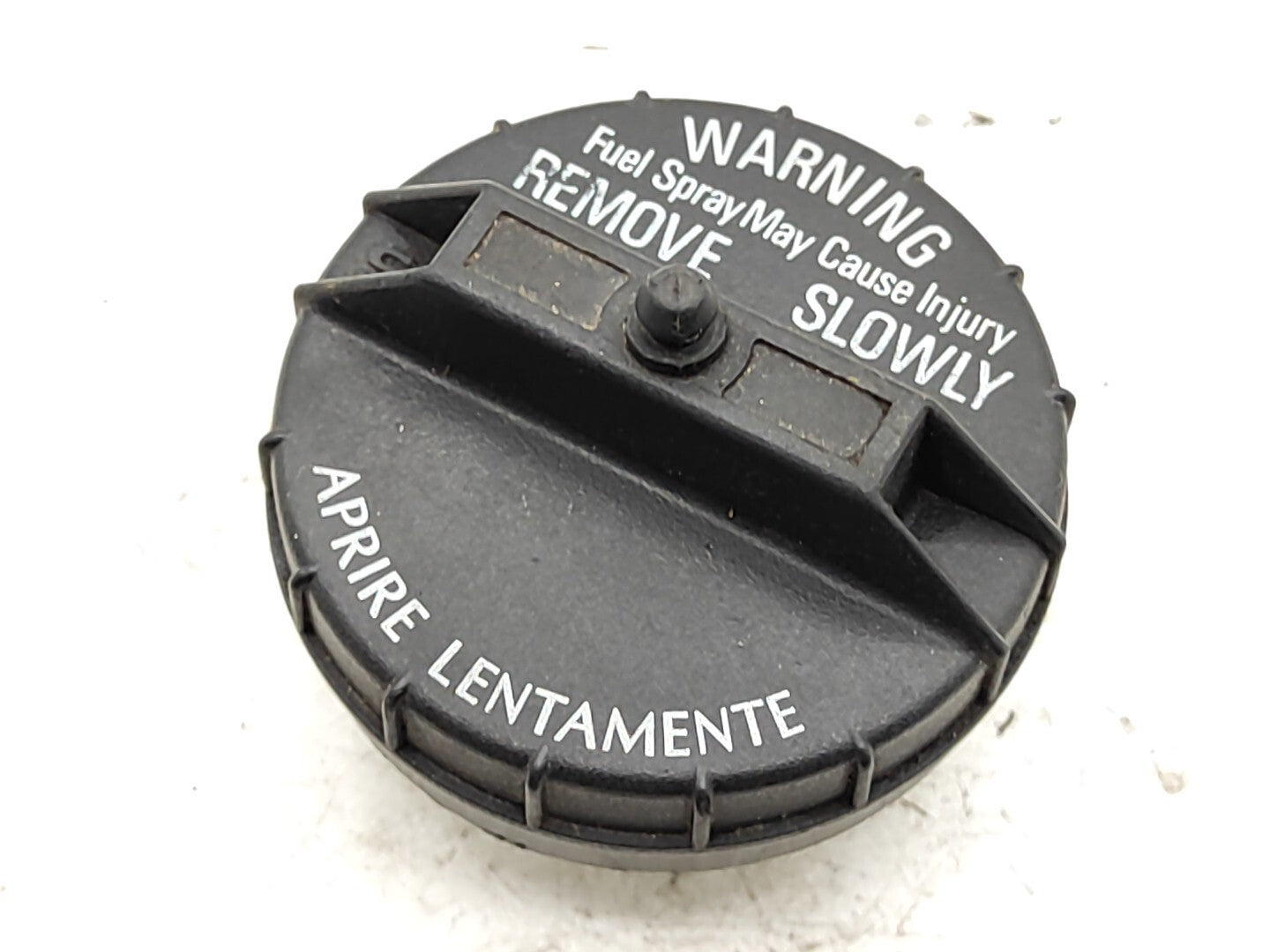 Alfa Romeo 166 PRE FL 2.4JTD 100kW 10 2001 Fuel Tank Cap DIESEL