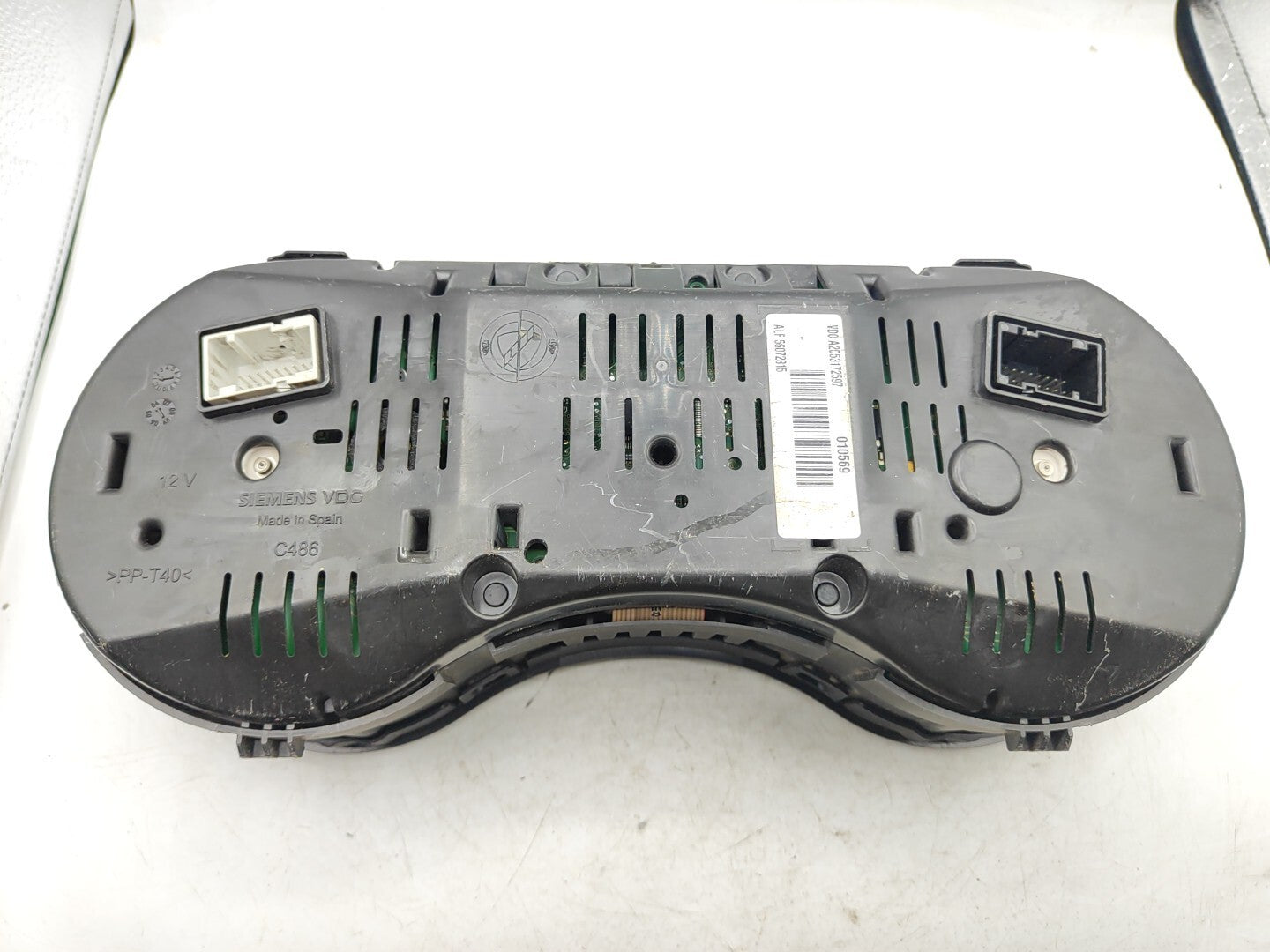 Alfa Romeo 159 2.2JTS 2008 LHD Speedometer 0156072815