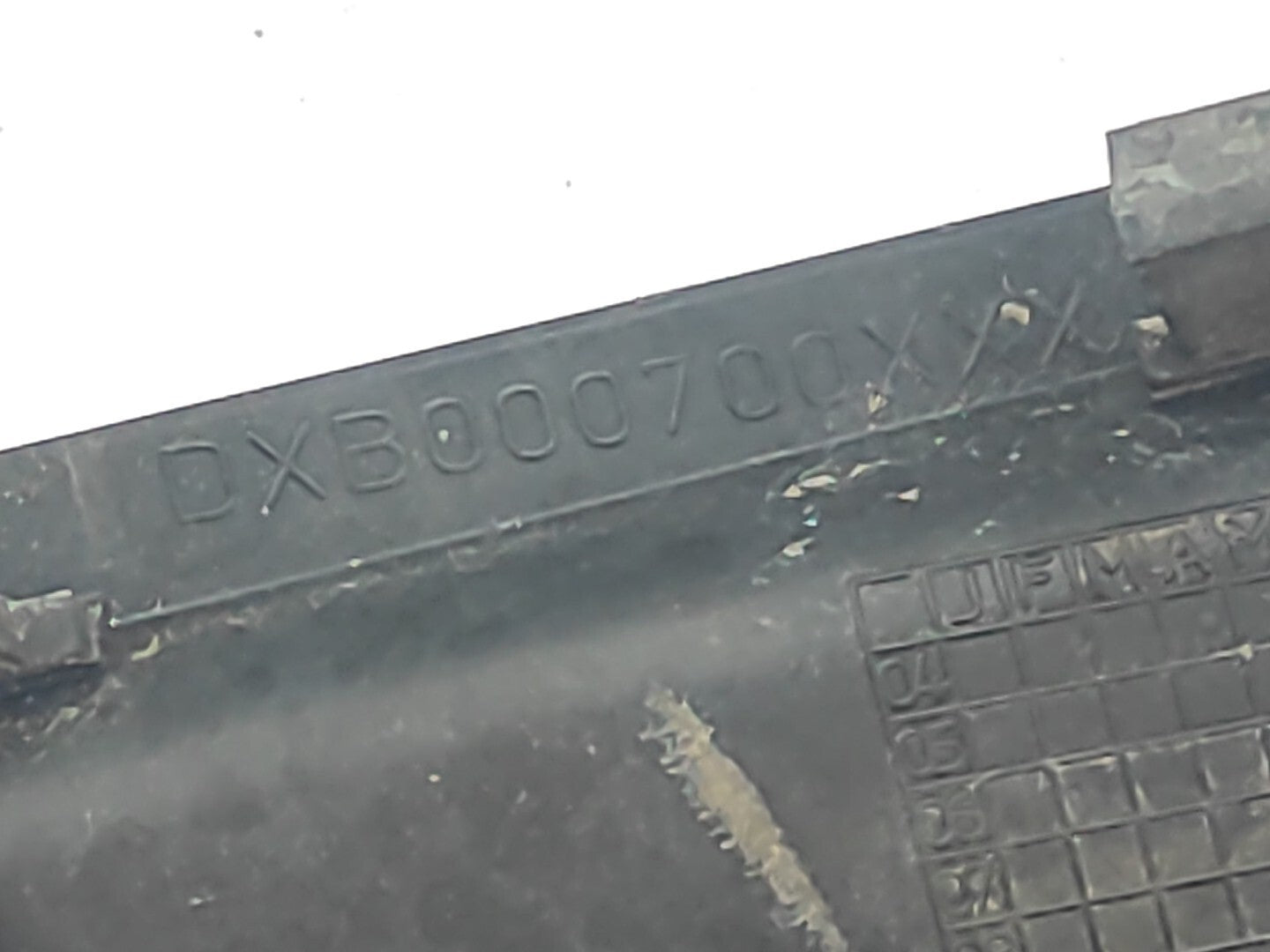 Rover 45 Facelift Front Right Side Lower Fog Light Grill DXB000700XXX