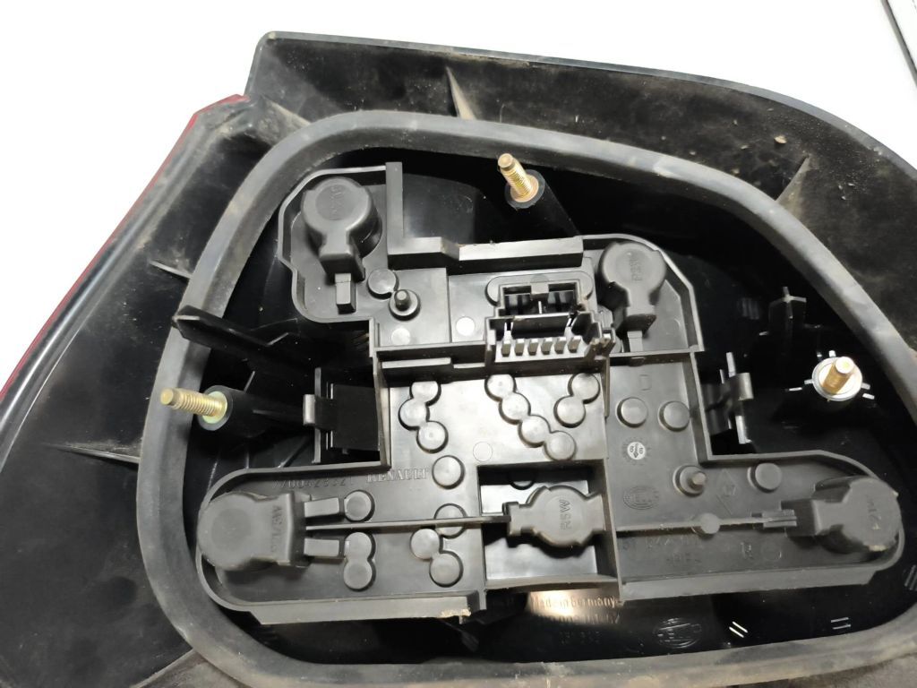 Renault Megane I 1999 rear right tail light lamp 7700428321 