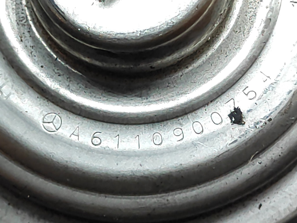 Mercedes Benz C Class C220 W203 2003 2.2CDI Engine EGR Valve A6110900754