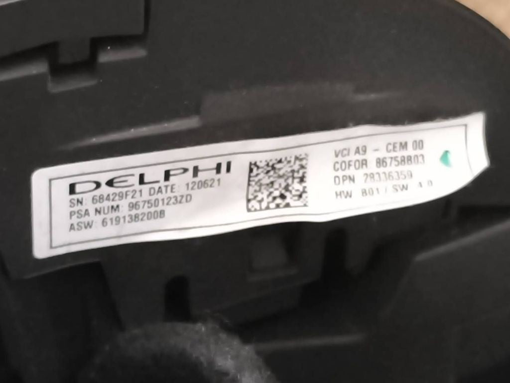 Peugeot 208 2013 Steering wheel 96750123ZD / Red Stitch / Red Marker