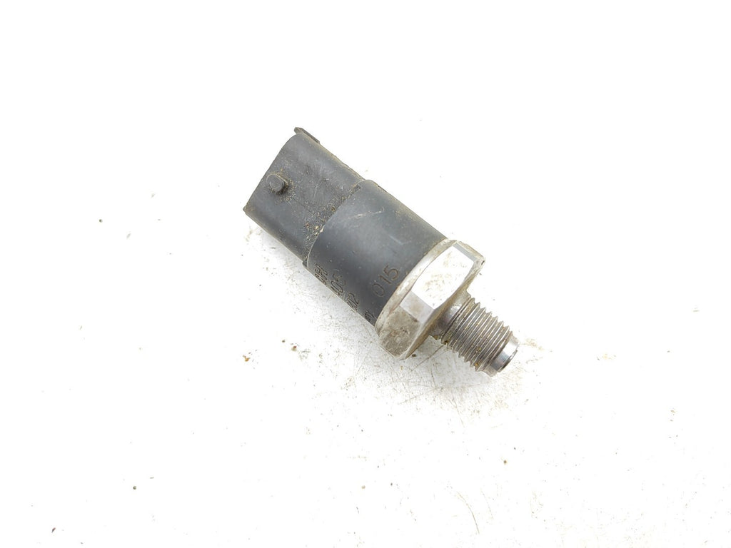 Alfa Romeo Diesel Engine Fuel Rail Pressure Sensor 028100240