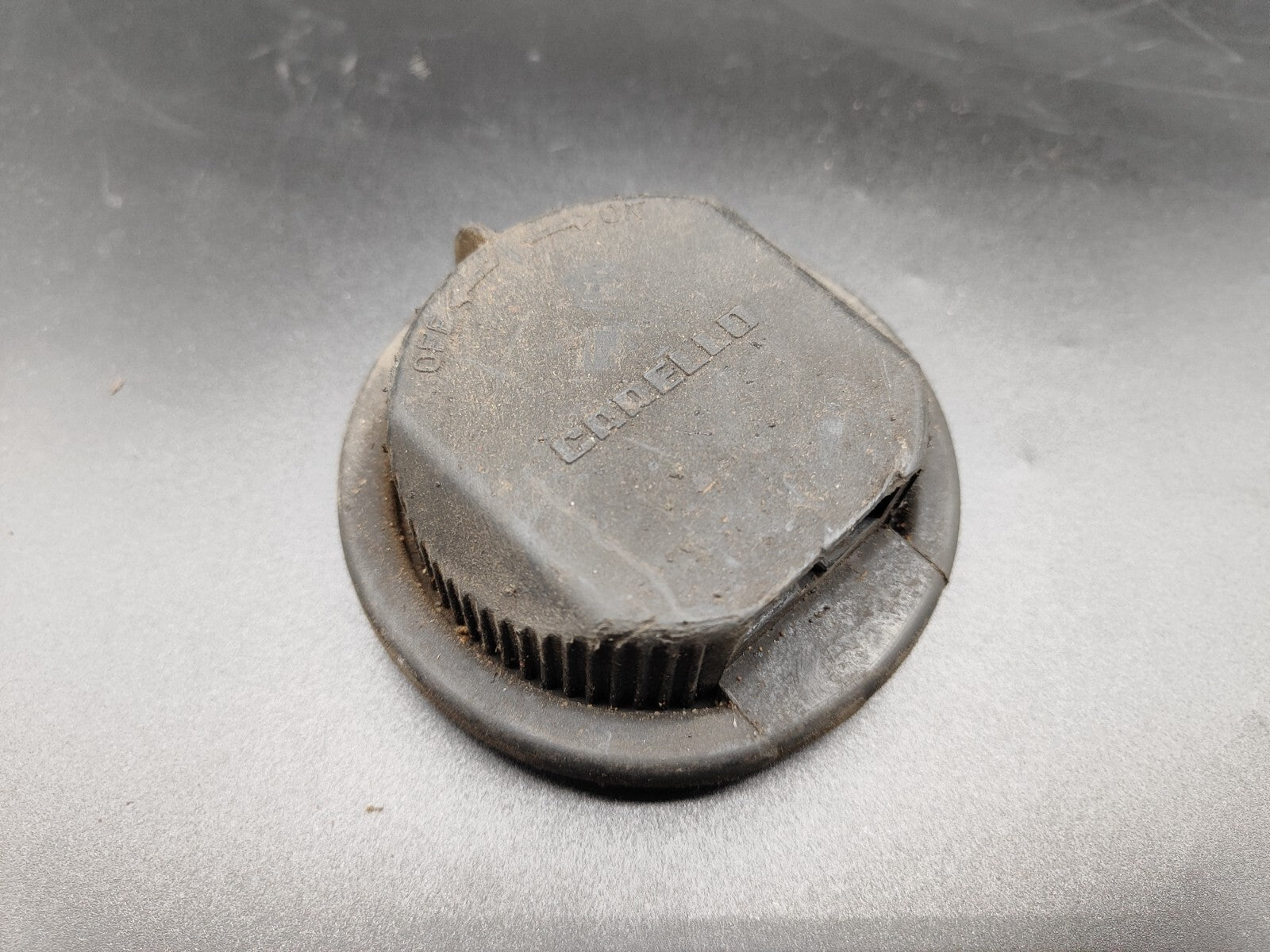 Alfa Romeo 156 SW 1.9JTD 2000 Front Headlight Bulb Dust Cover Cap 38420749