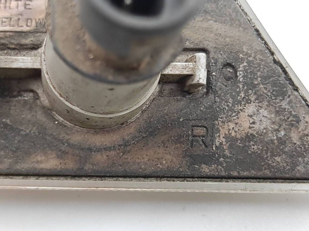 Opel Vectra C 2004 front right fender turn indicators light 13101912 