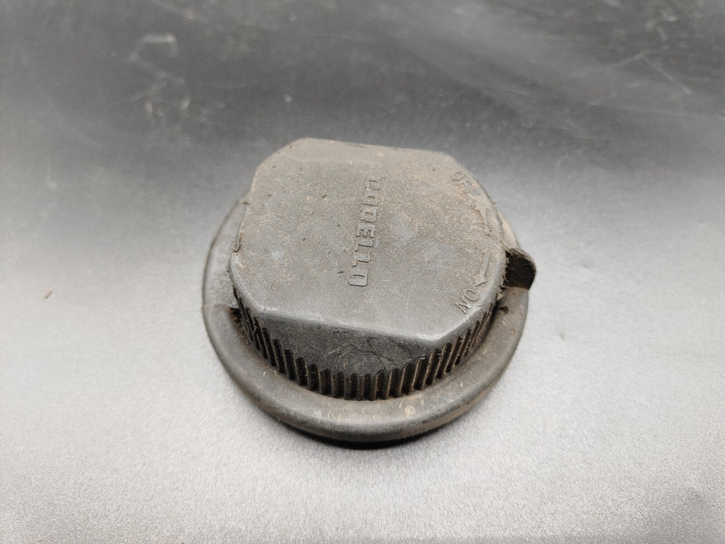 Alfa Romeo 156 SW 1.9JTD 2000 Front Headlight Bulb Dust Cover Cap 38420749