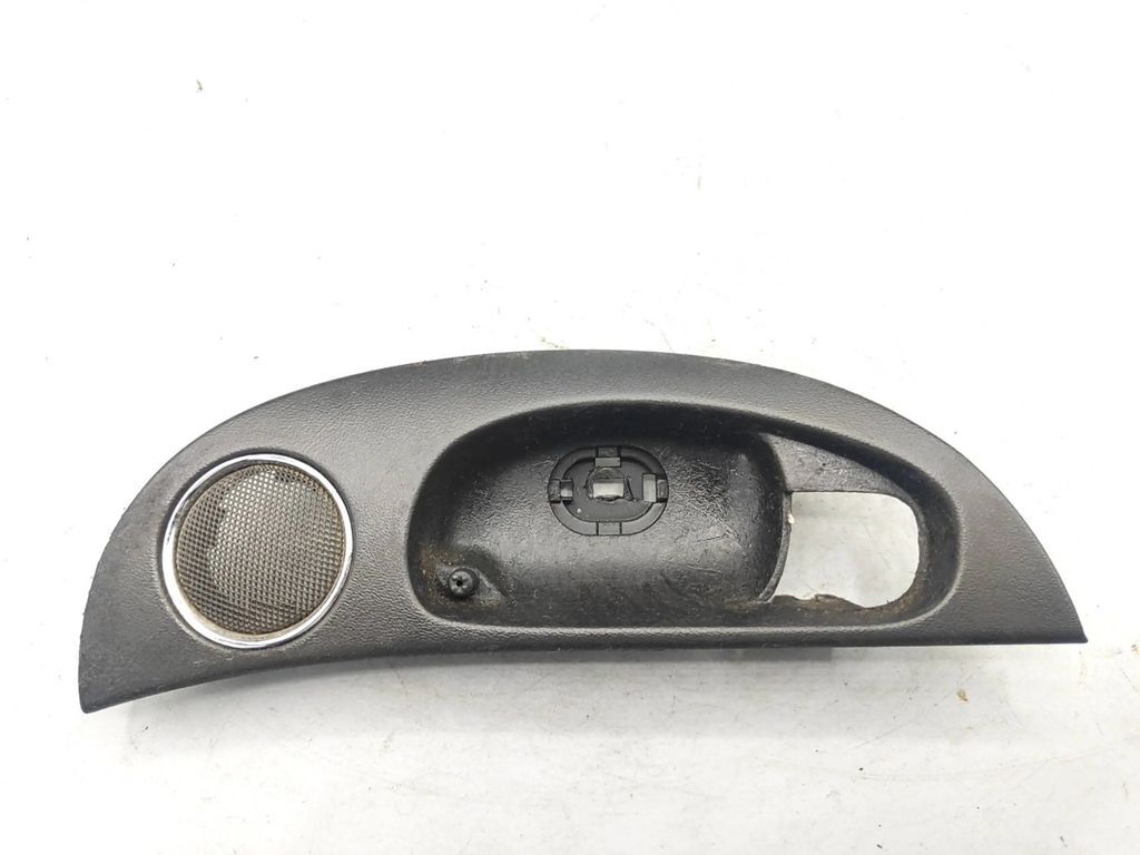 Alfa Romeo 147 1.9JTD 88kW 2007 Front right side door handle trim 