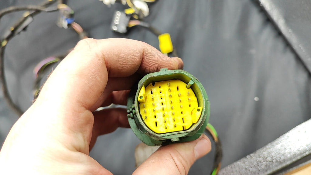 Alfa Romeo 156 2004 LHD Front Right Door Wiring Loom 156040093