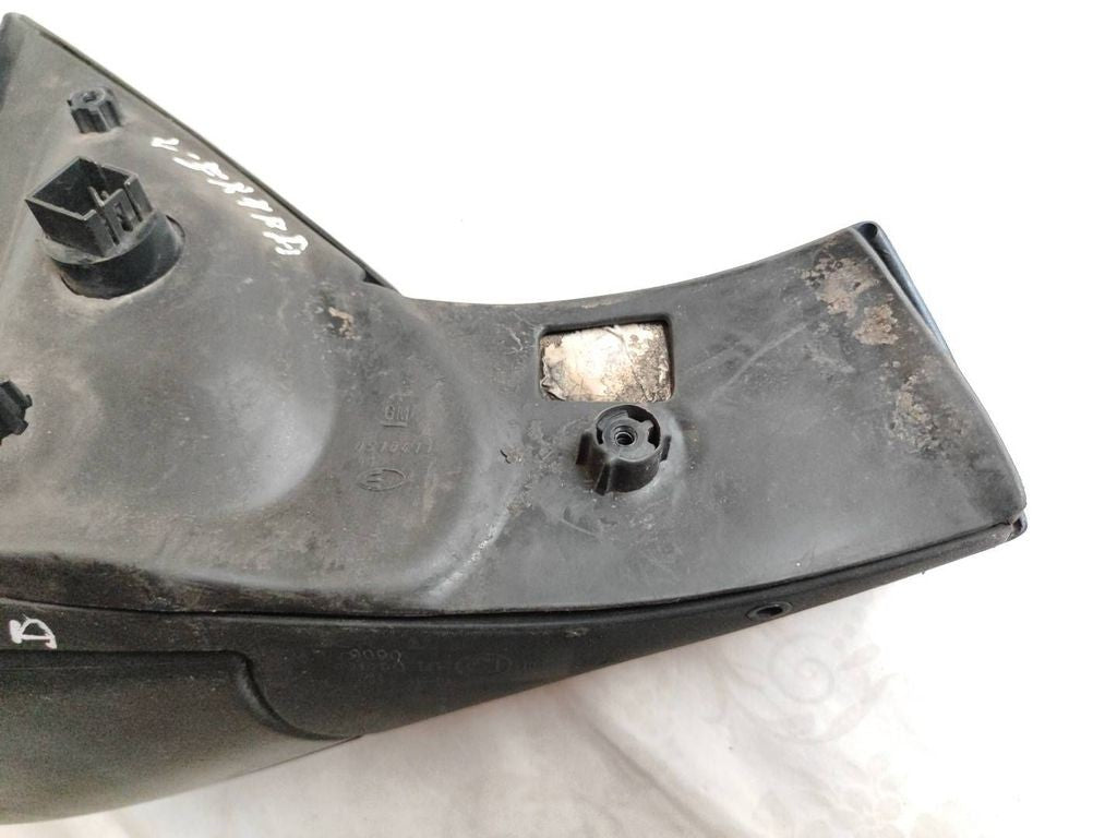 Opel Vectra B 2001 Left electric wing mirror 0510411 