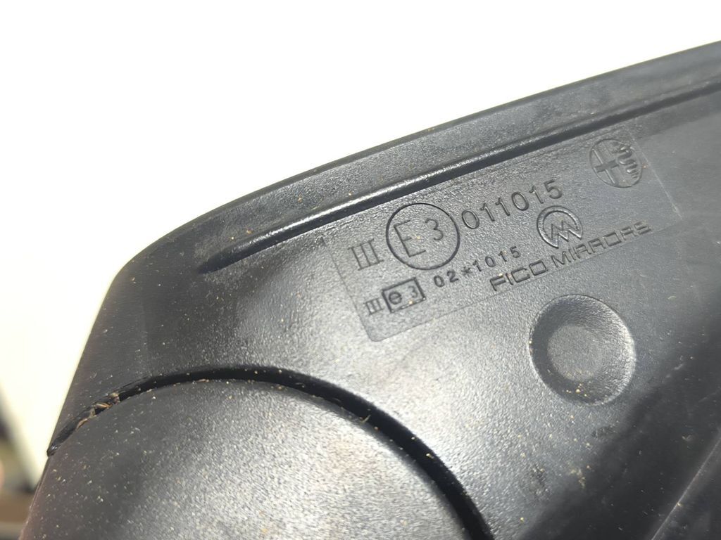 Alfa Romeo 159 2009 LHD Front Right electric wing mirror E3011015 