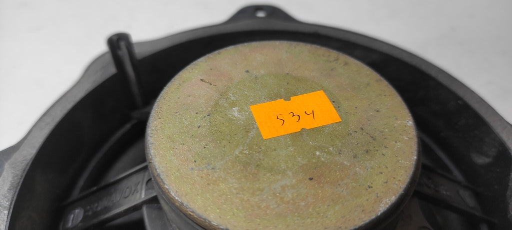 Alfa Romeo 147 1.9JTD 8V 85kW Diesel 2002 Interior Door Speaker