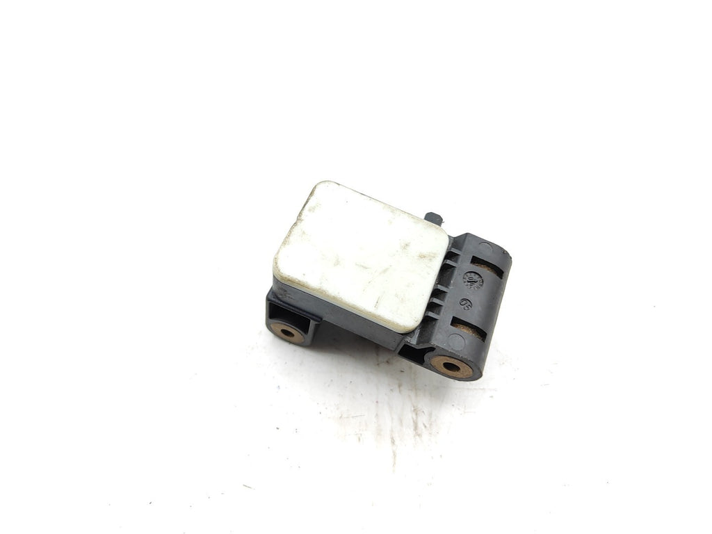 BMW E90 E91 330D 170kW 2006 Rear Impact Safety sensor 6911003