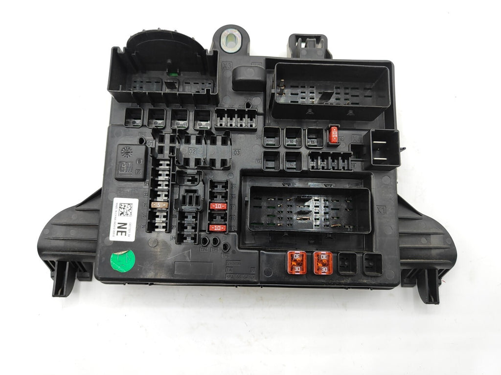 Opel Insignia A 2011 Fuse Module 13277321 1327732104
