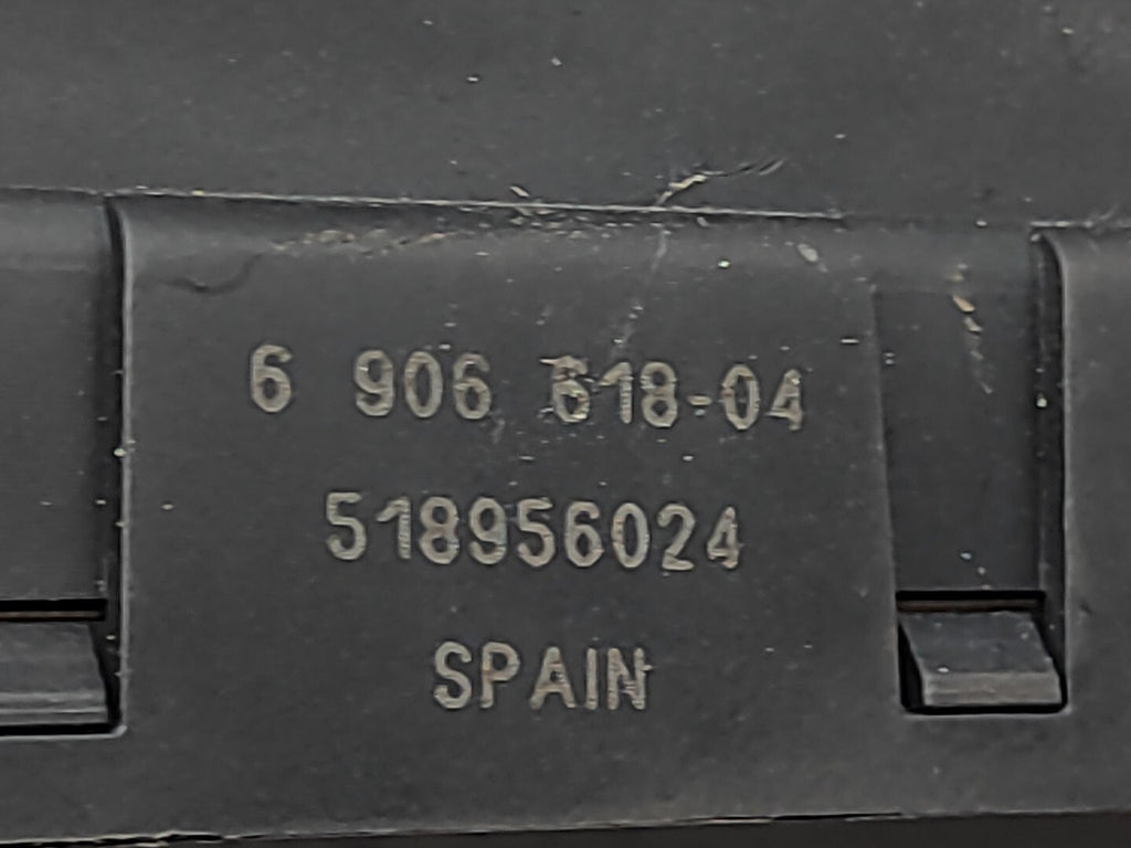 BMW 5 Series E61 530D 170kW 2006 Fuse Box Module 6906619 6906618