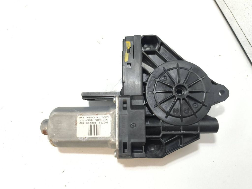 Volvo S60 front window regulator motor 966269102 