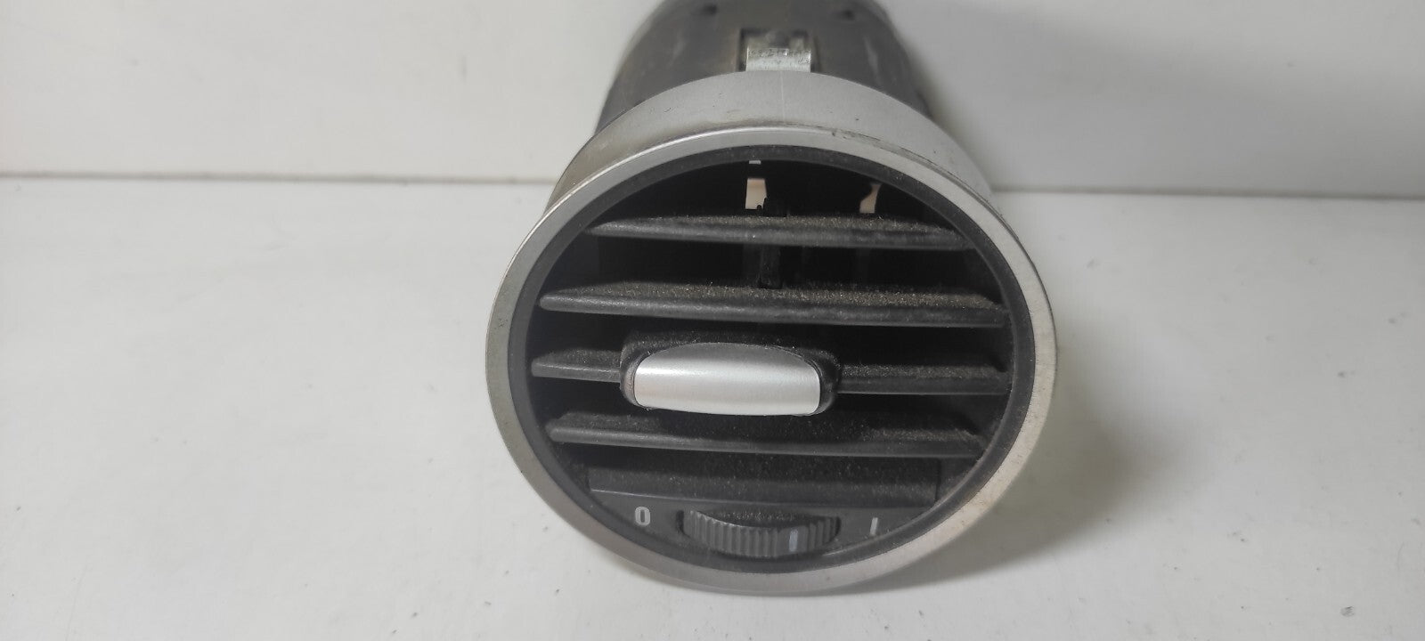 Alfa Romeo 159 1.9JTDm 88kW Diesel 2008 LHD Front Side Dash Panel Air Vent