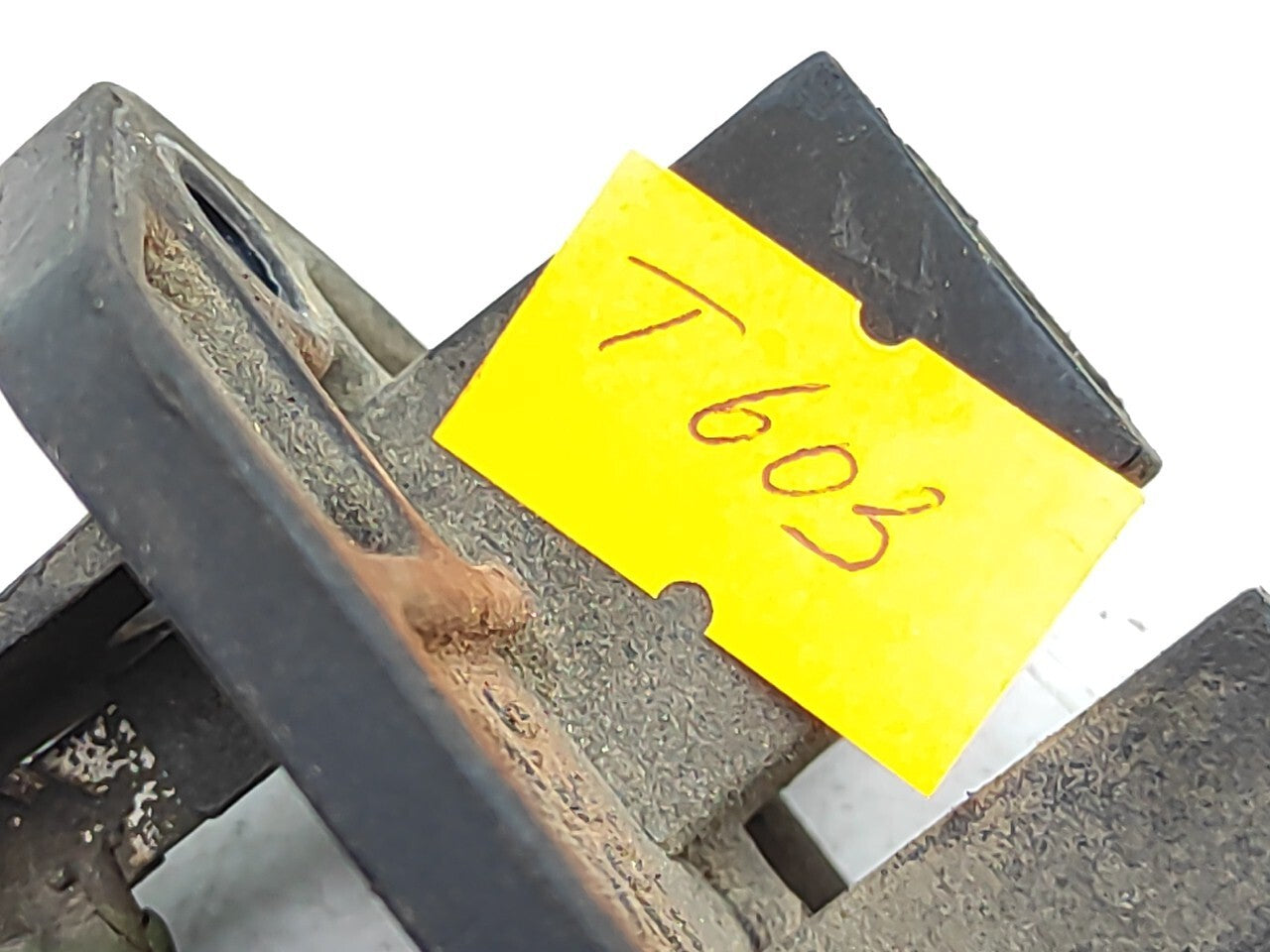 Alfa Romeo GT Diesel JTD 2004 Engine Radiator Fan Resistor