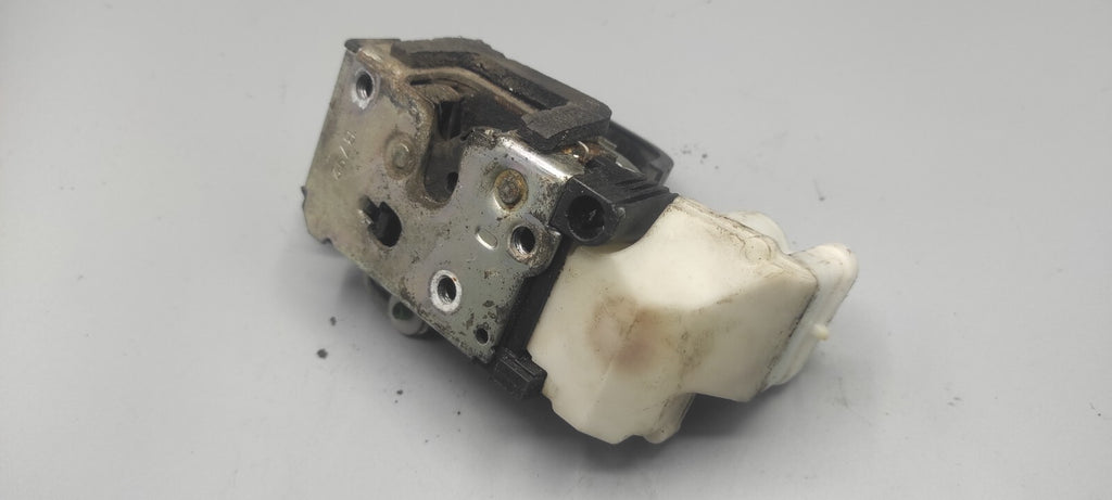 Alfa Romeo GT 1.9JTD 110kW Diesel 2005 LHD Front Left Door Lock B792