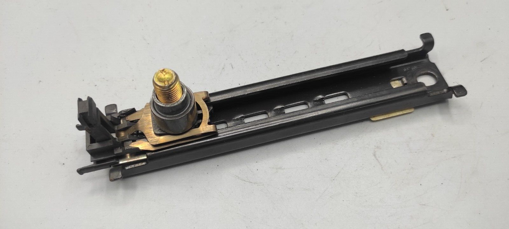 Alfa Romeo 156 1.9JTD 2005 Rear Right Seatbelt Height Adjustment Regulator Rail