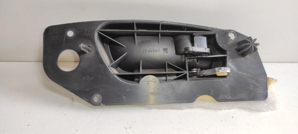 Peugeot 607 3.0i V6 2001 LHD Rear Left Inner Door Handle 9629160777