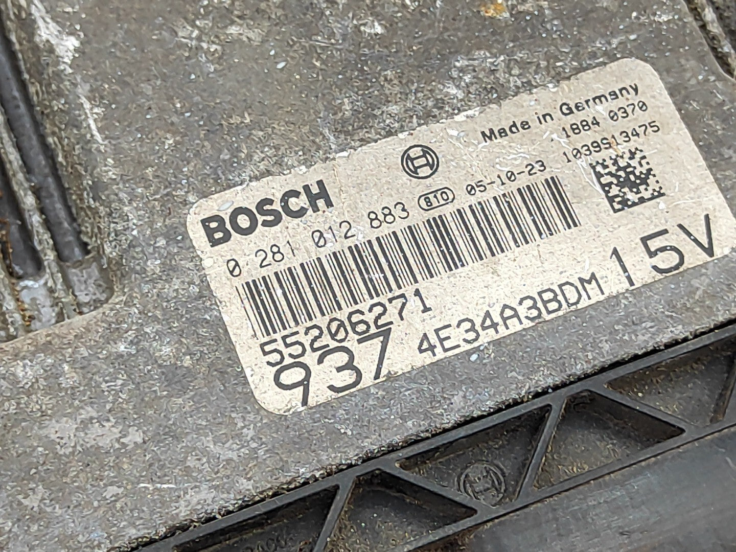 Alfa Romeo GT 1.9JTD 110kW 2004 Engine Control Unit ECU 55206271