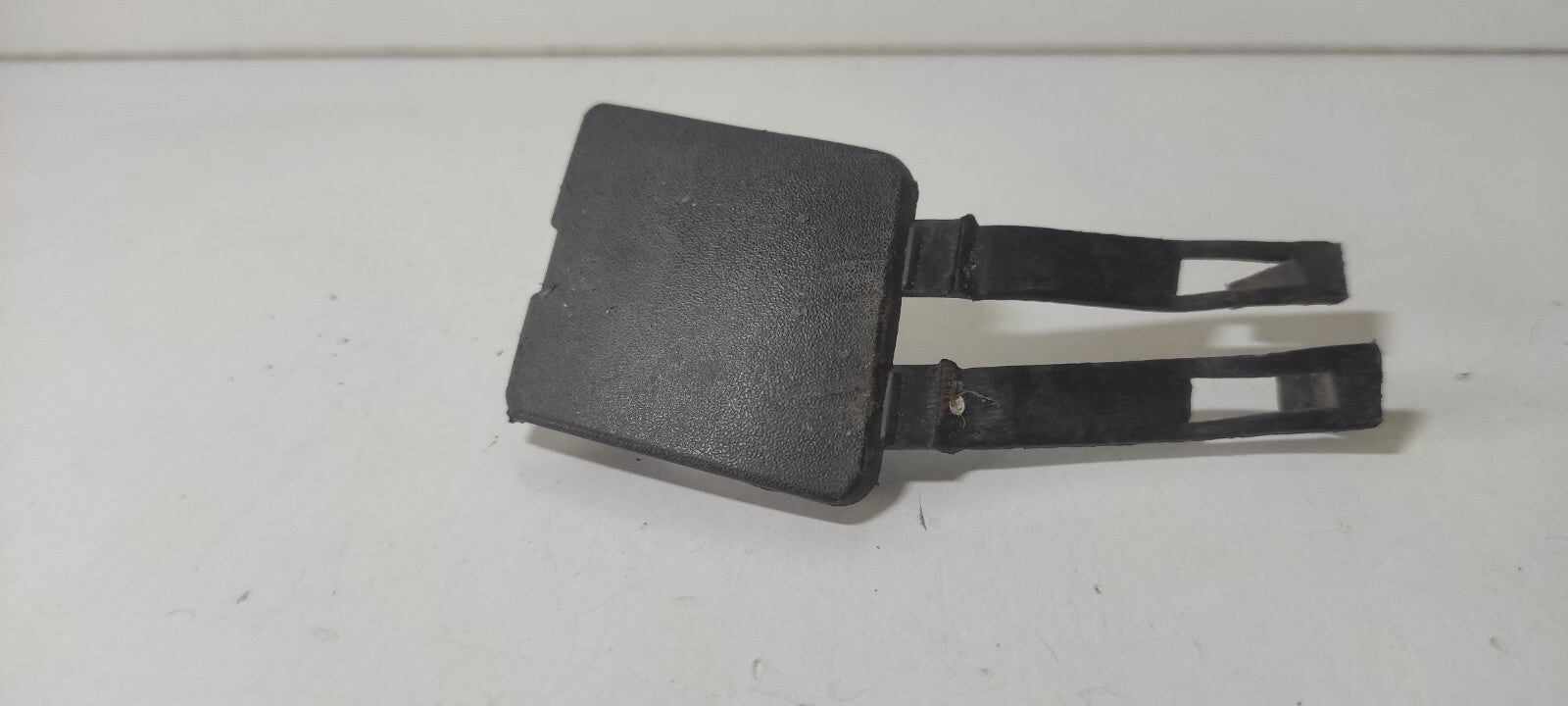 Alfa Romeo 166 2.4JTD 2001 Rear Tow Hook Eye Cover 60597631