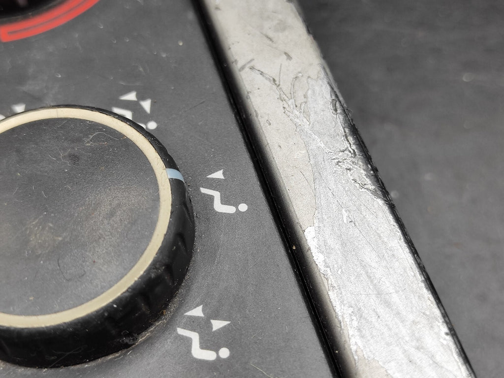 Alfa Romeo 159 1.9JTDm 2007 LHD Front Dashboard Center Trim Cover