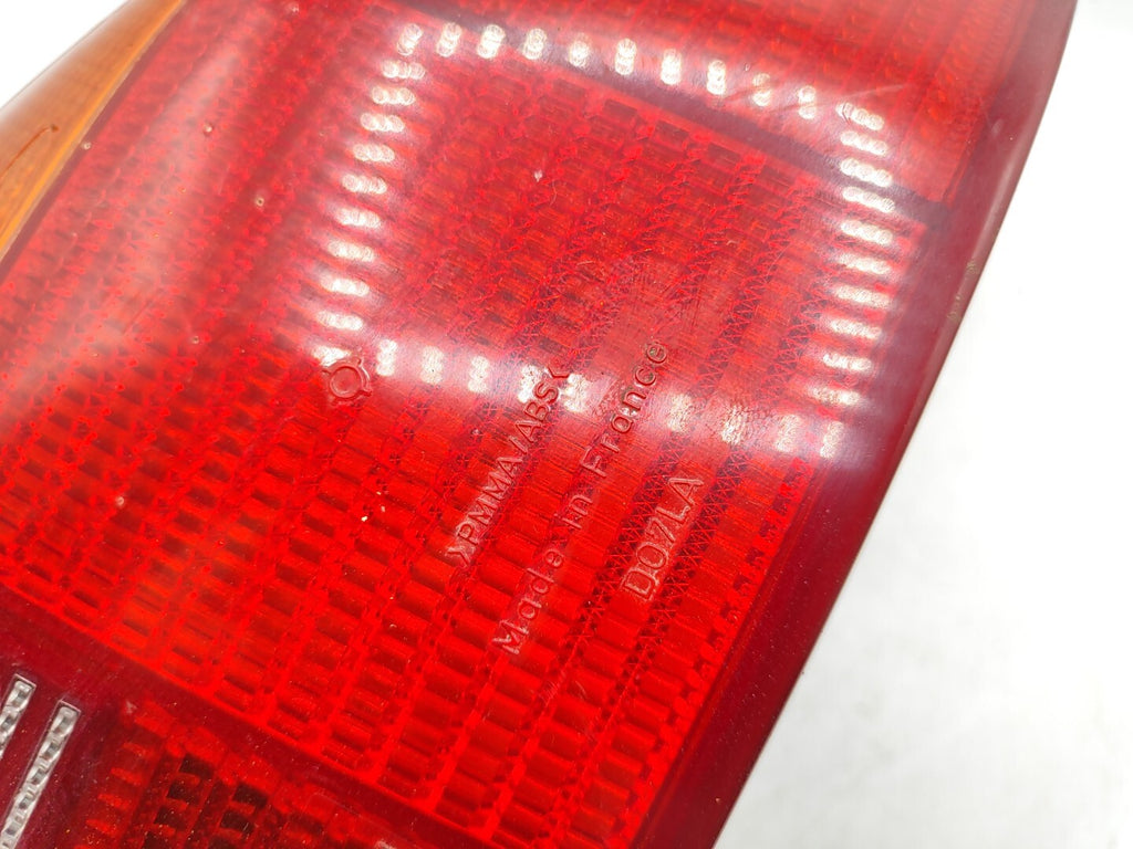 Ford Mondeo Hatch 1995 Rear Right Side Taillight Lamp Light 93BG13N004
