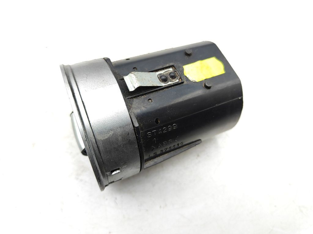 Alfa Romeo 159 2006 Front dashboard side air vent grill trim LS376630 