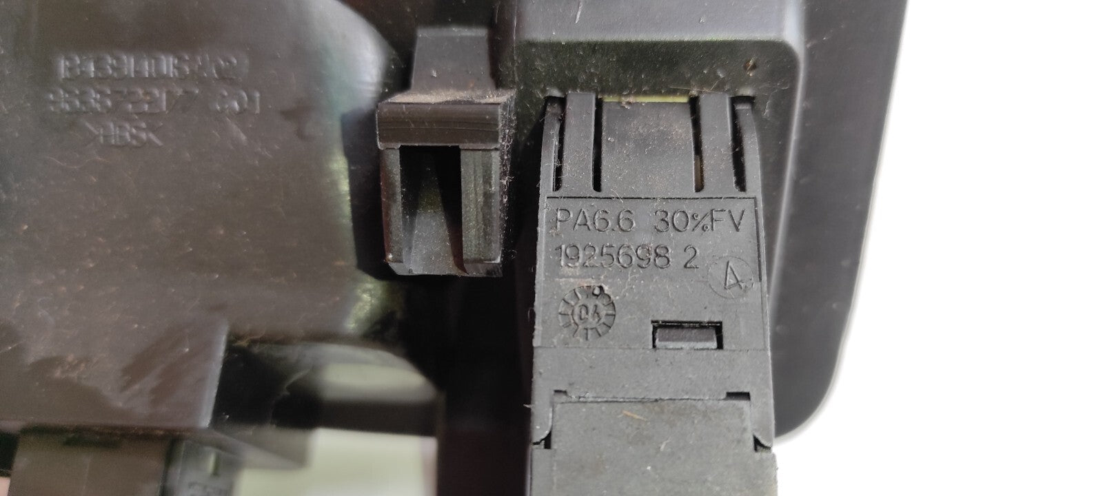 Peugeot 607 3.0i V6 2001 ESP Headlight Range Switch Button 9636722177 19256982