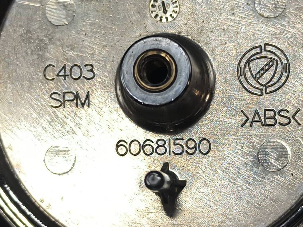 Alfa Romeo GT 2005 Bonnet Badge logo emblem 60681590 