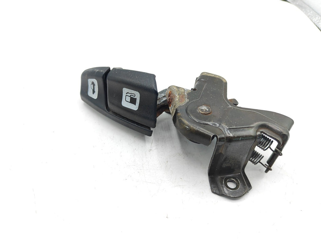 Alfa Romeo 156 2.0TS 2001 LHD Trunk/ Boot/ Fuel Cap Release Handle