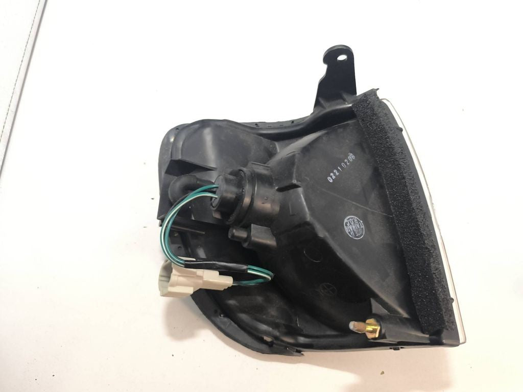 Nissan Pathfinder R50 1999 front left turn indicator light 