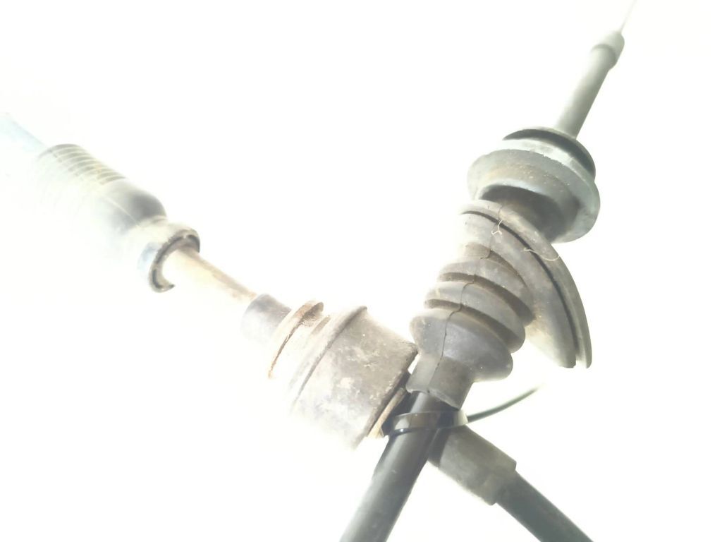 Alfa Romeo 147 Petrol 2001 Gear shift cable linkage 46825158 