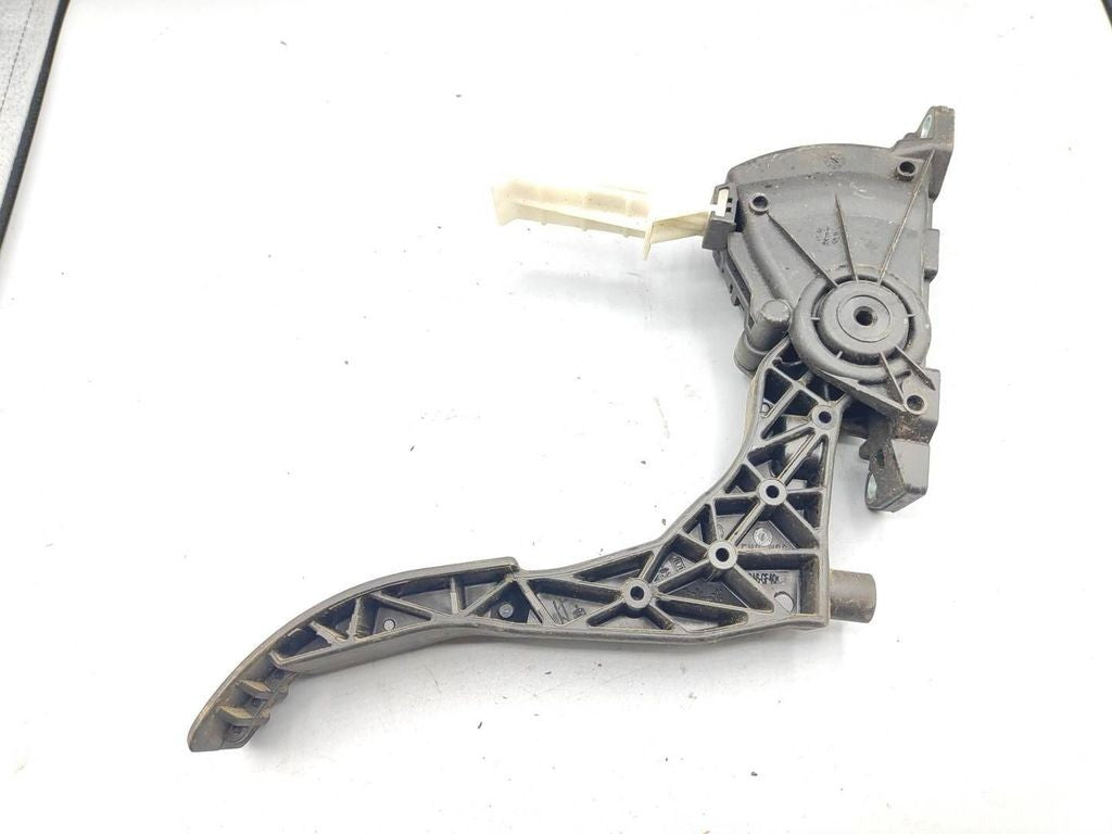 Volkswagen Golf IV 2001 accelerator throttle pedal 6Q1721503L 