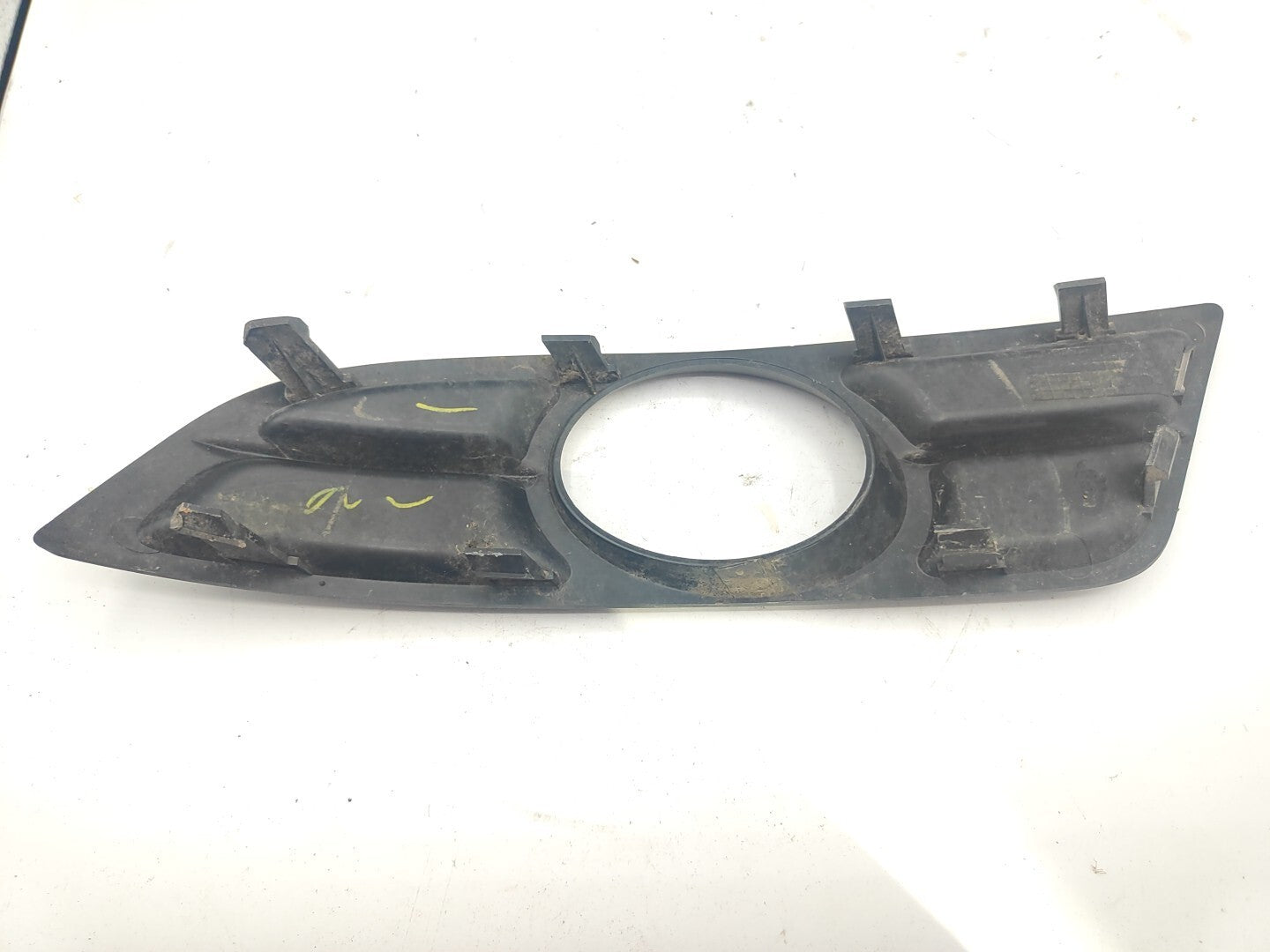 Rover 45 Facelift Front Right Side Lower Fog Light Grill DXB000700XXX