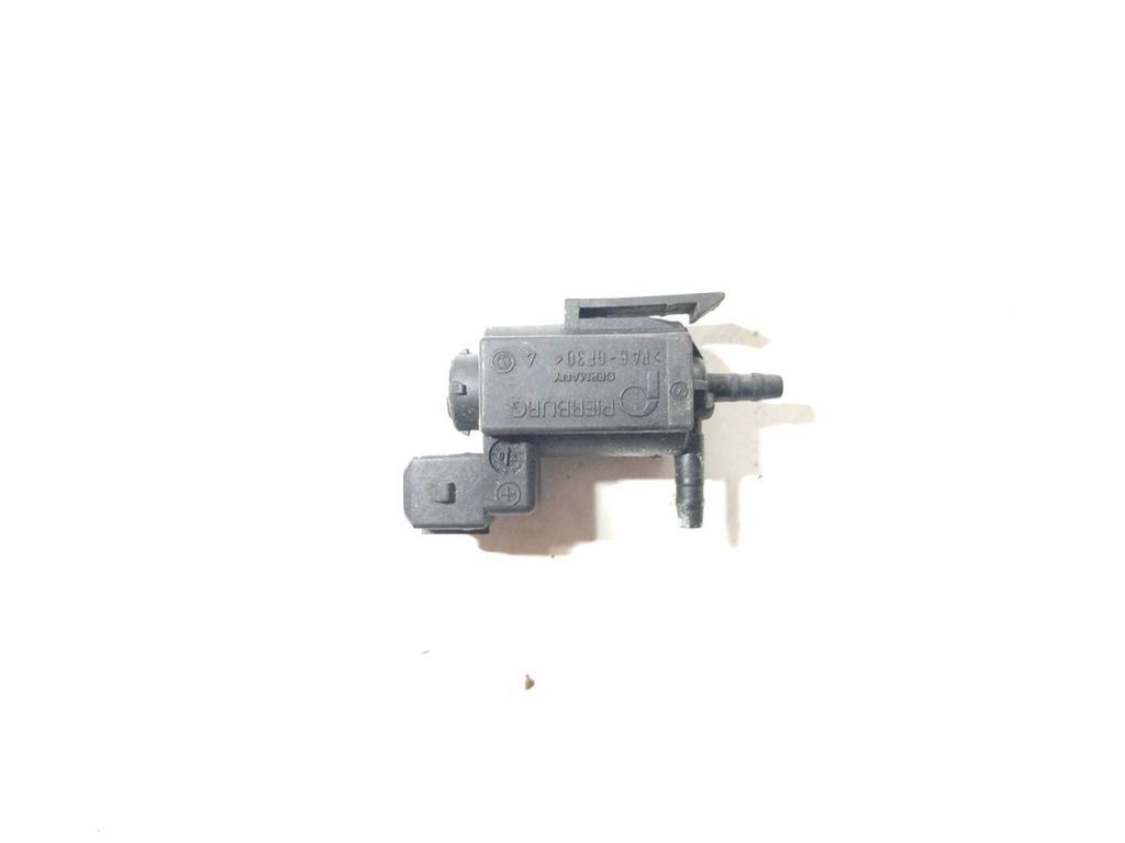 Volvo S60 2004 Turbo solenoid valve 30611668 