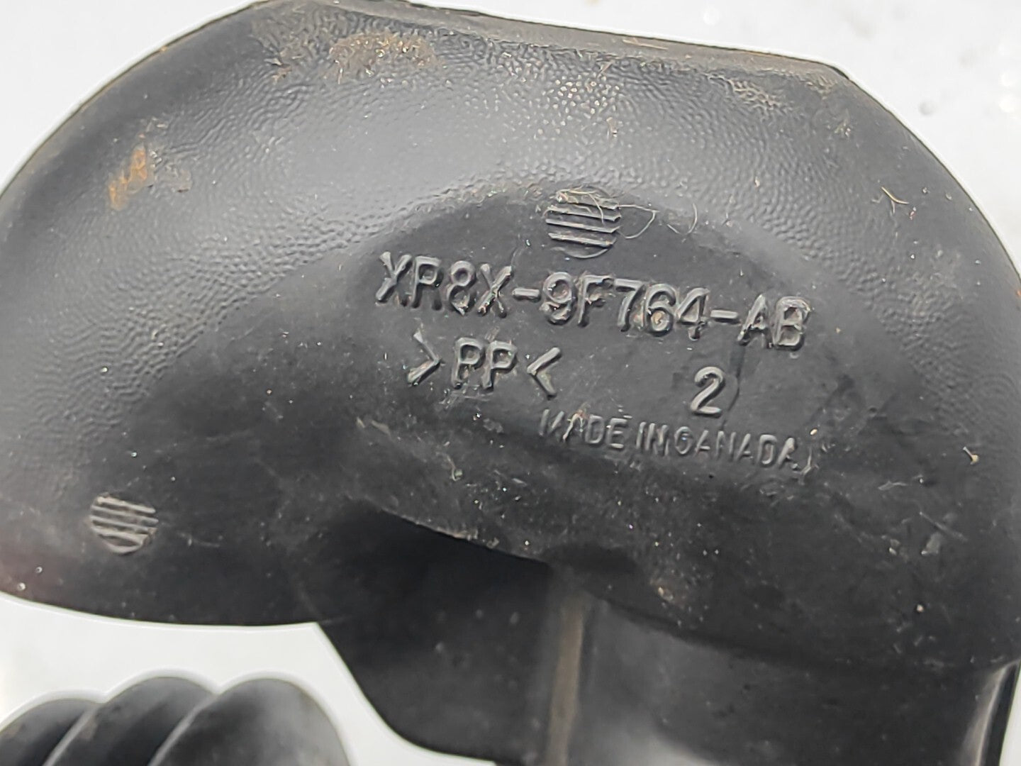Jaguar S Type 3.0i 2000 Petrol Engine Air Intake Pipe XR8U9F805AC