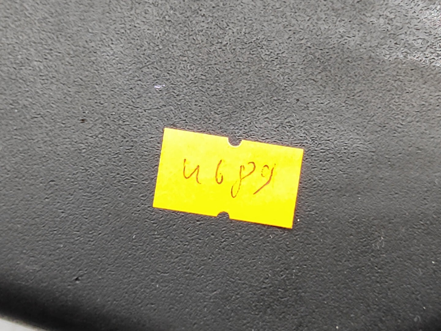 BMW E90 E91 330D 170kW 2006 Diesel Right Side Cabin Filter Cover 6925017