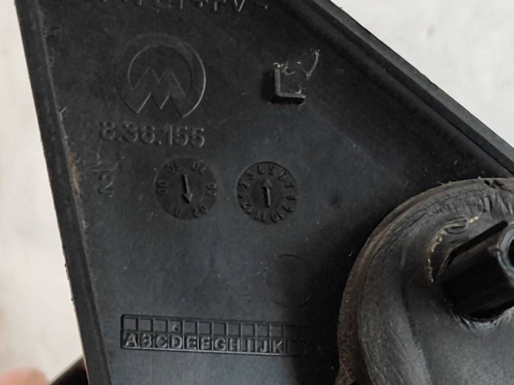 Ford Mondeo Mk III 2002 Left electric wing mirror E902411900 