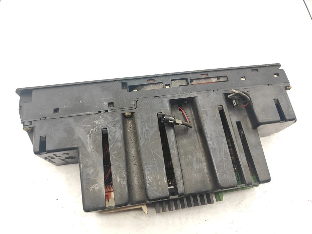 BMW 7 Series E32 1990 Climate control unit module switch 64111388029 
