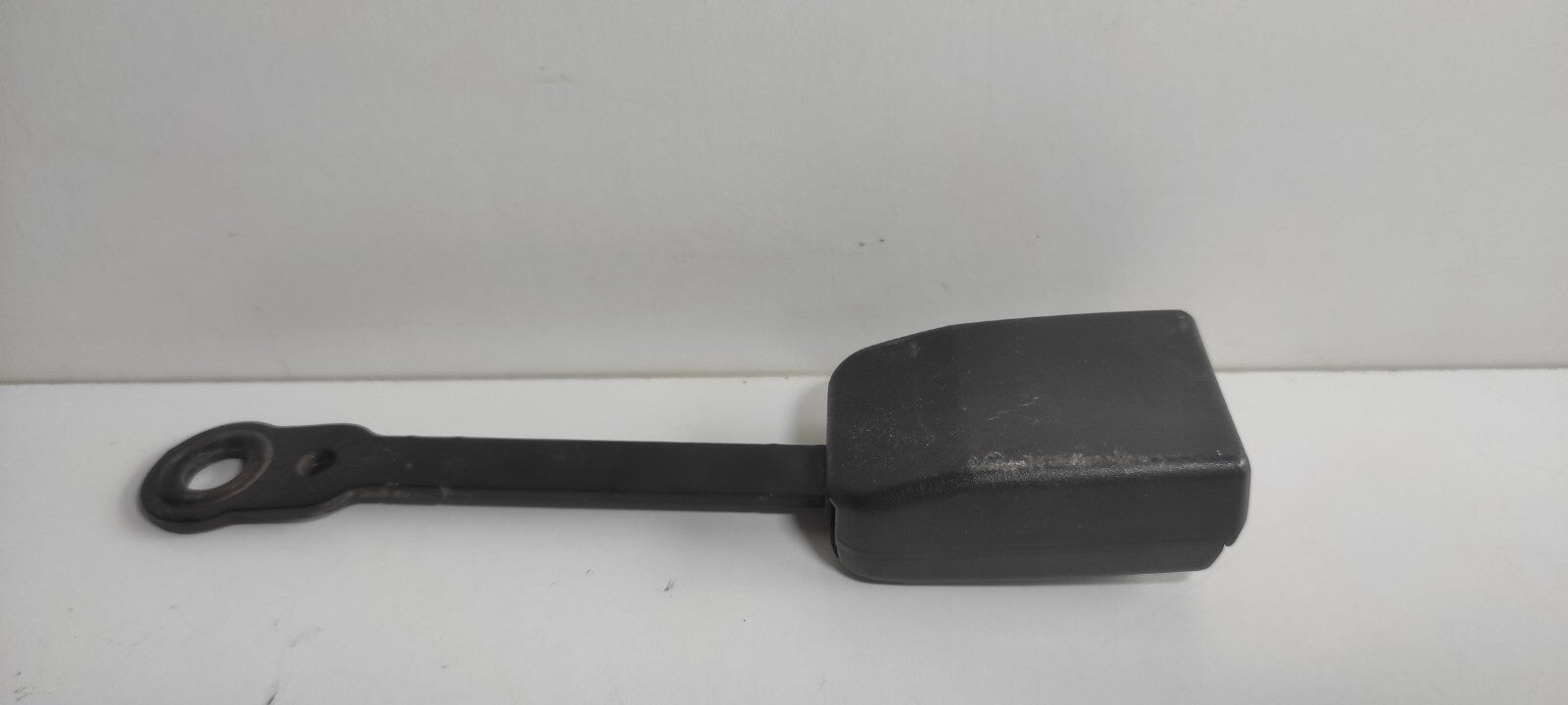 Peugeot 607 3.0i V6 2001 LHD Front Right Seat Seat Belt Buckle B507654AC12