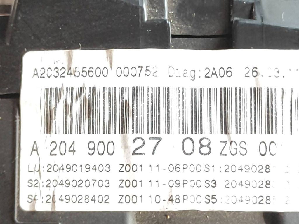 A2049002708 Mercedes-Benz C W204 2011 RHD speedometer instrument cluster 